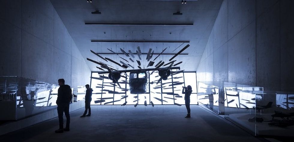 007 elements action hall_ --kristopher-grunert x