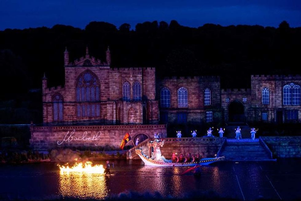 A meeting of mind and soul The theme park immediately struck a chord with Ruffer; a concept that began with a tangible piece of heritage - in their case a renaissance castle - which inspired a desire to tell the story of the local region.