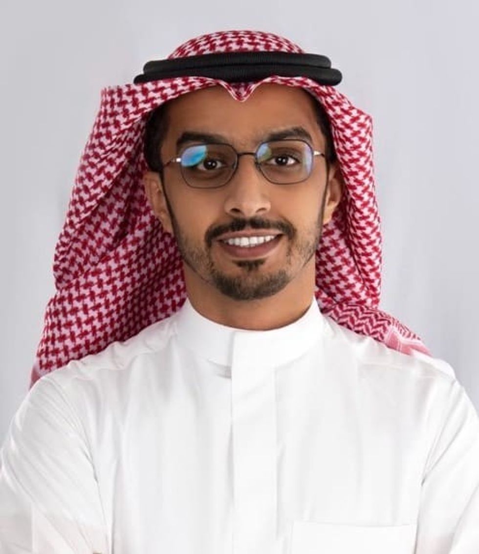 Abdulaziz AlSulaim Knowliom