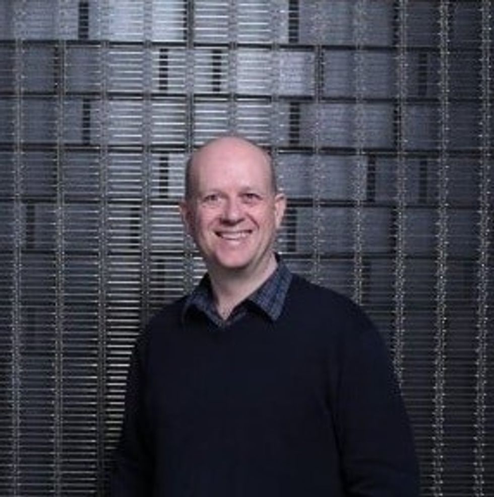 Adam Sanders Exhibition Services