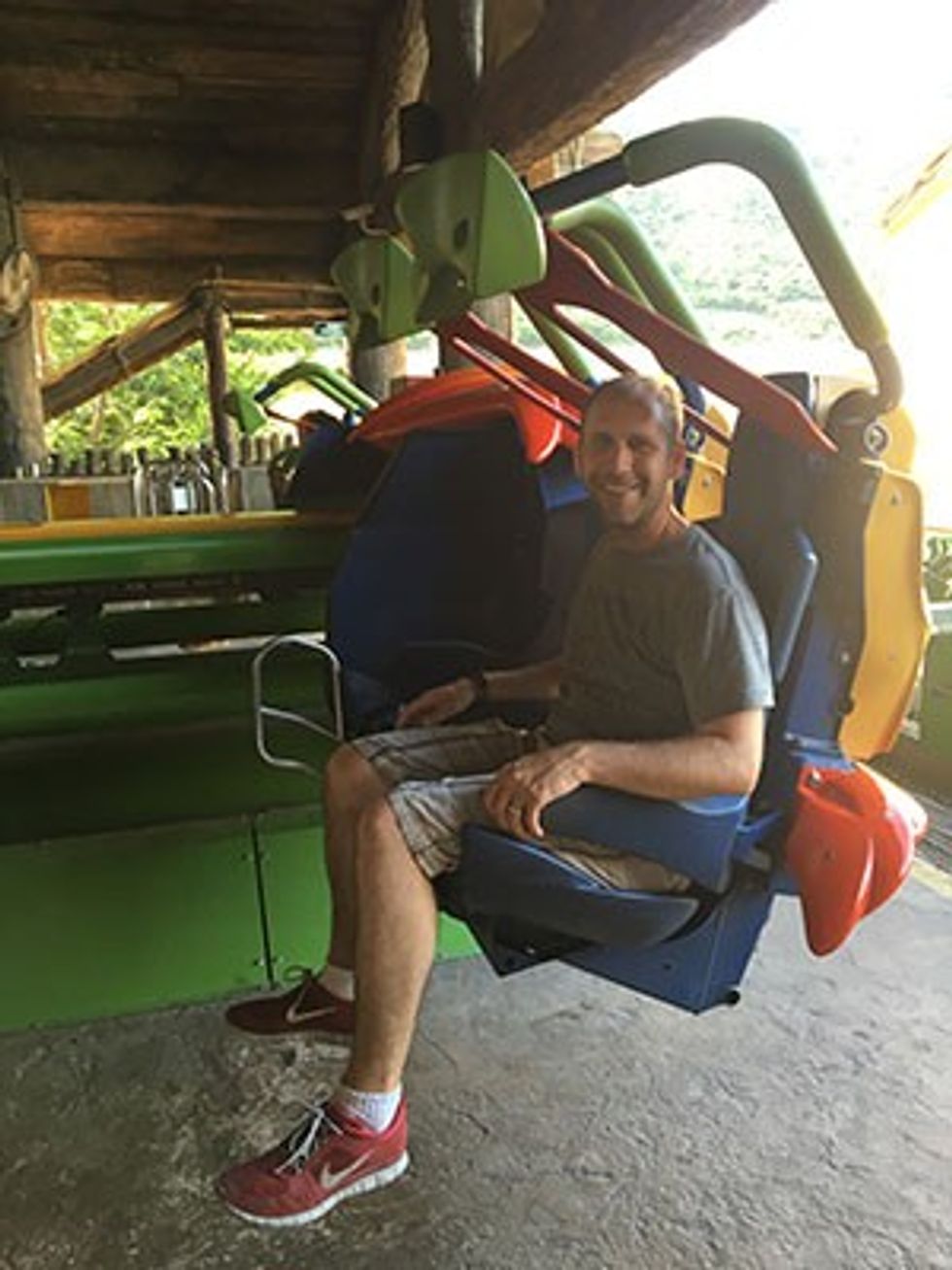 adam sandy at Chimelong Ocean Kingdom