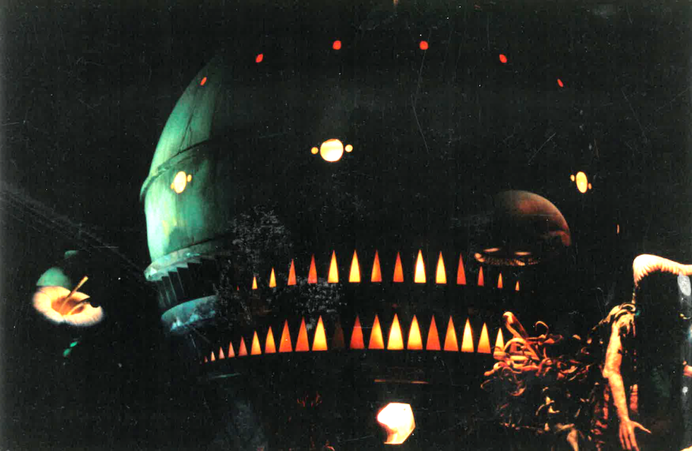 ADKS spaceship for E.T. The Adventure