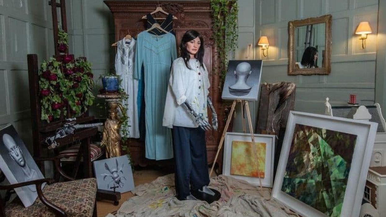 ai-da ai exhibition robot