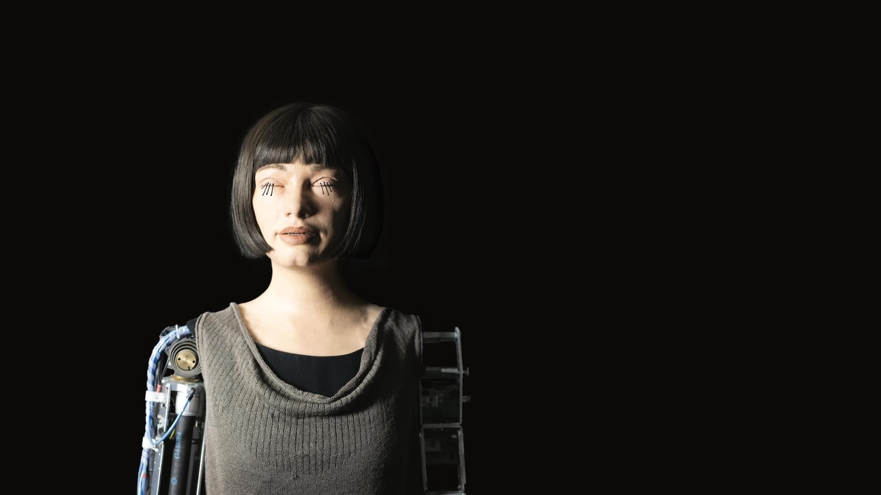 Ai-Da robot artist