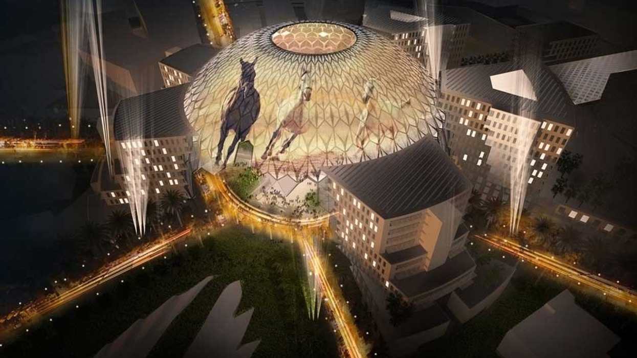 Al Wasl Plaza Dubai Expo 2020 360 projection horses