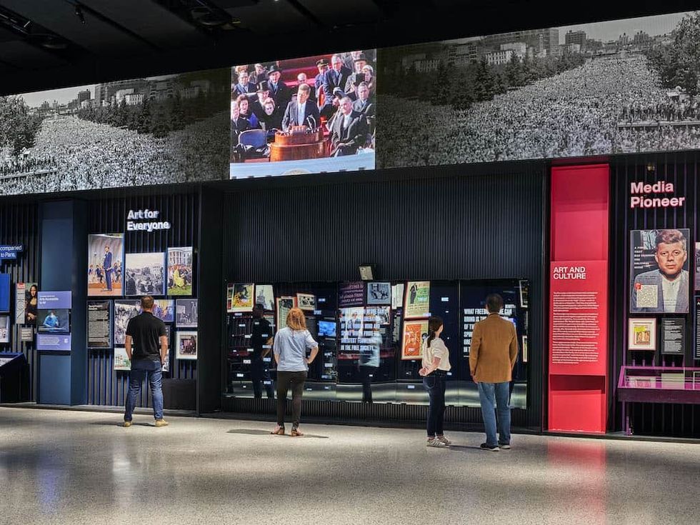 Alan Karchmer / John F. Kennedy and the Arts Exhibition