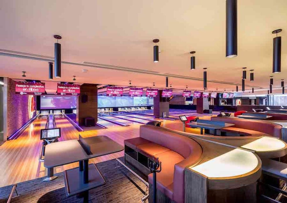 Alboa laser projection Christie