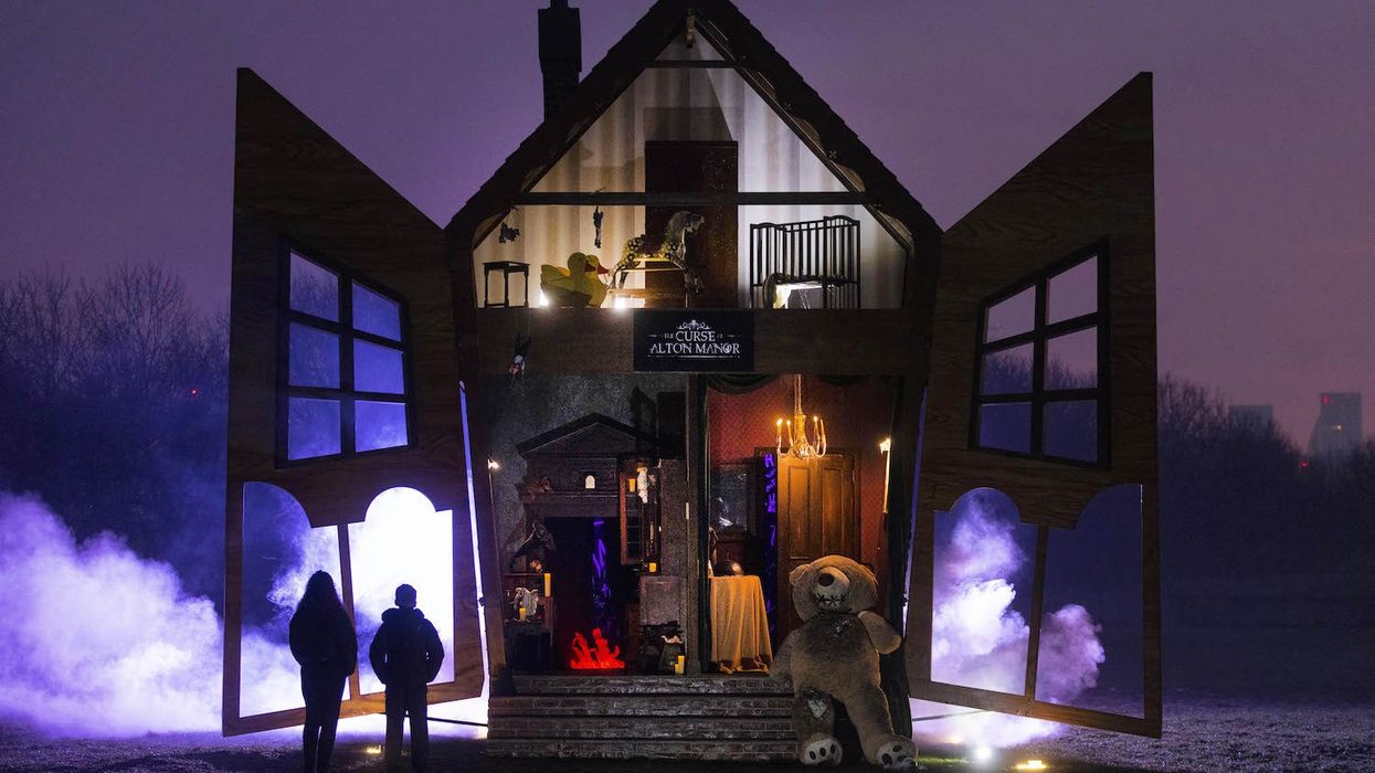 alton towers curse at alton manor pop-up haunted doll's house