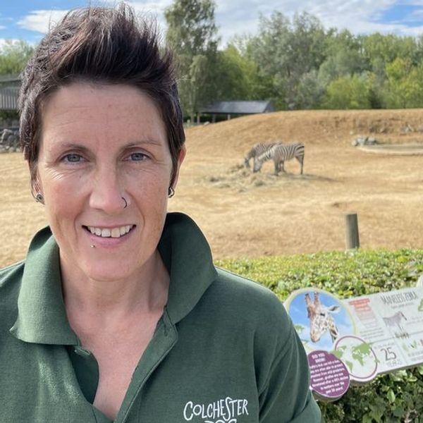 Angela Matthews headshot