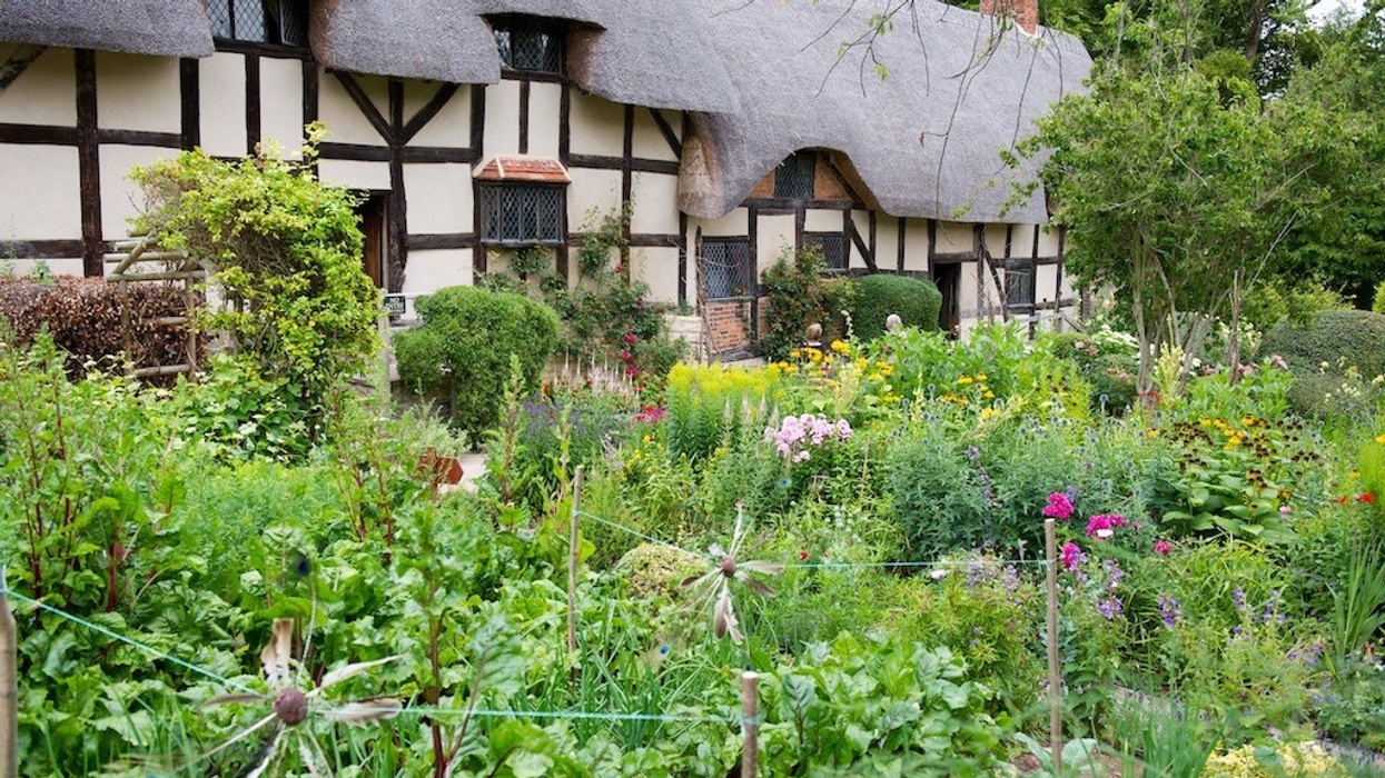 Ann Hathaway's Cottage Shakespeare Birthplace Trust