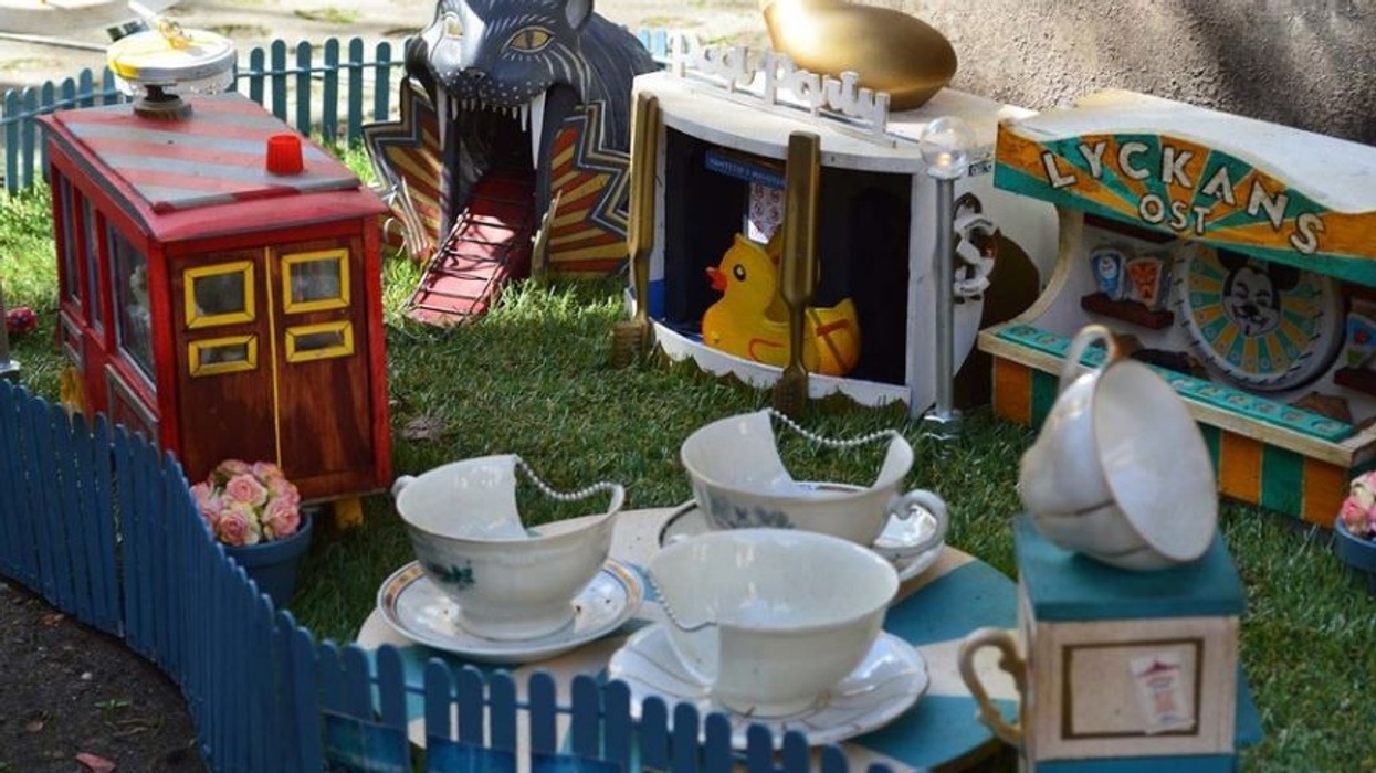 anonymouse Swedish theme park for mice is the cat's whiksers