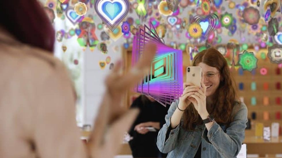 apple augmented reality artworks