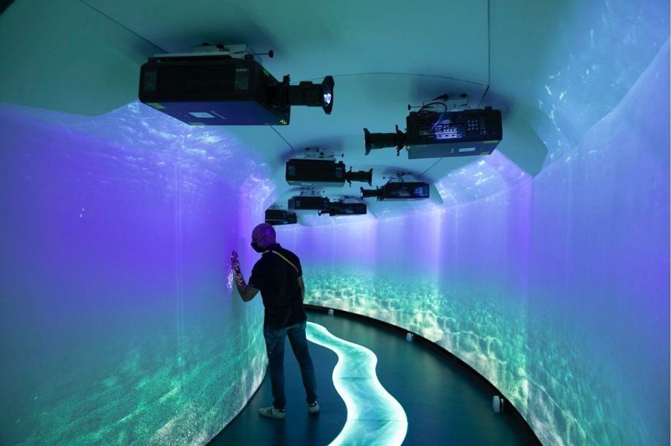 Aqua Roots of Hungary Expo 2020 Dubai projector sustainability
