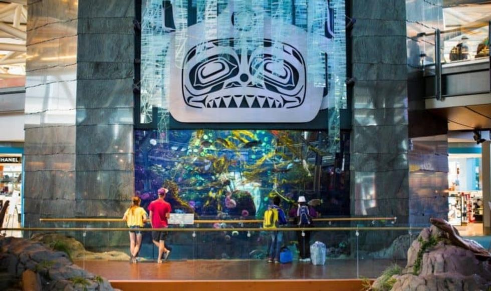 aquarium vancouver airport