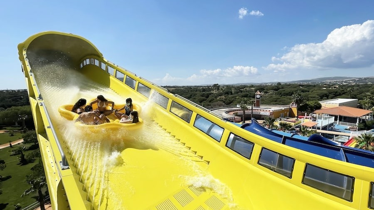 Aquashow MammothBLAST:FlyingSAUCER
