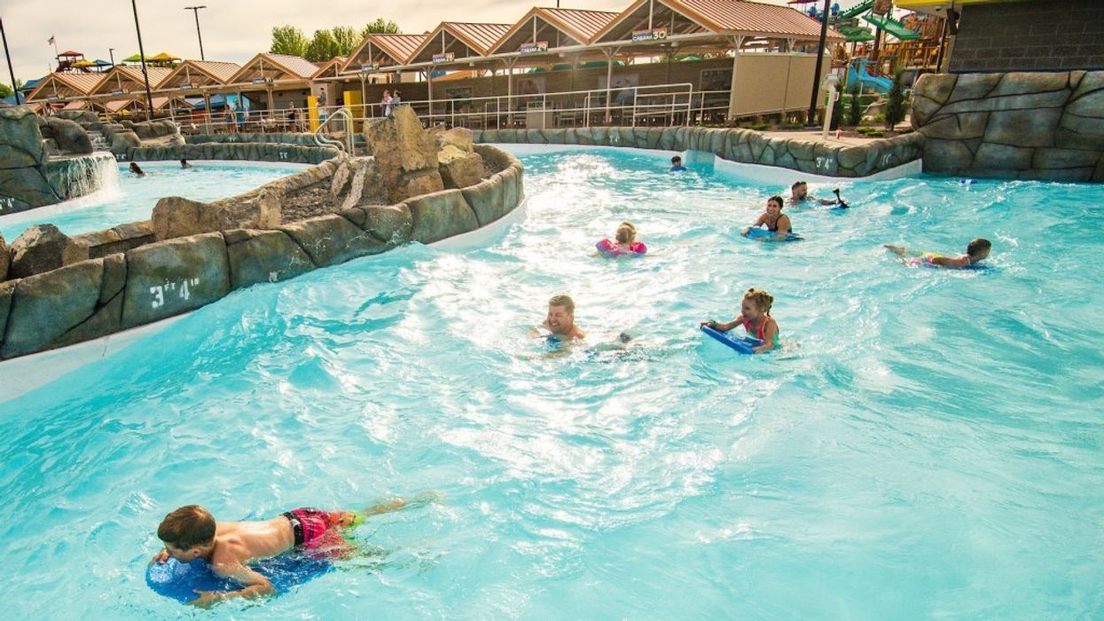Aquatic Development Group Roaring Springs Water Park