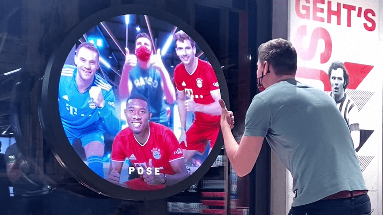 AR-FC Bayern World Sensape