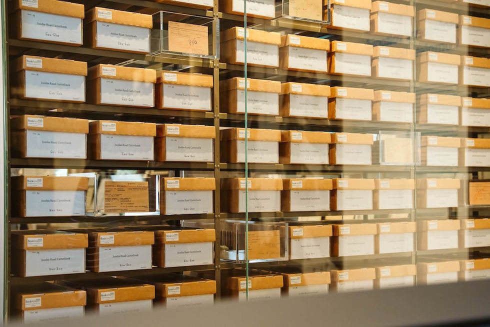 Archive-Holocaust-Museum-Amsterdam