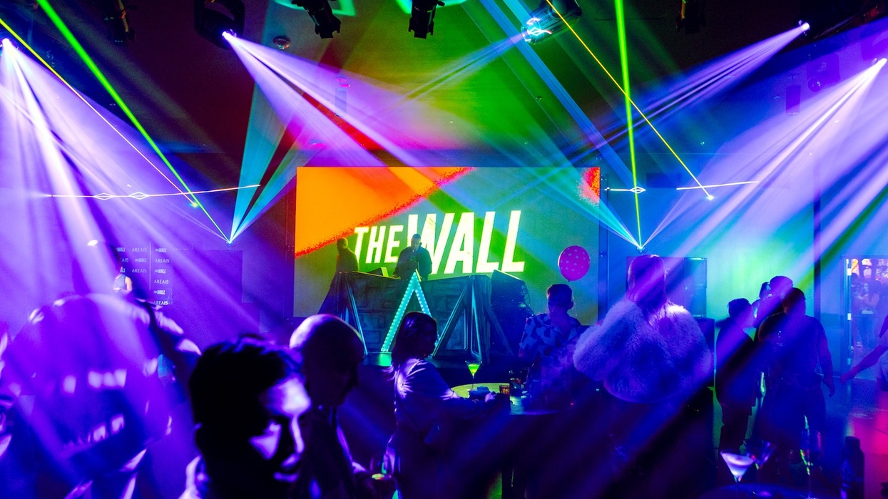 area15 the wall