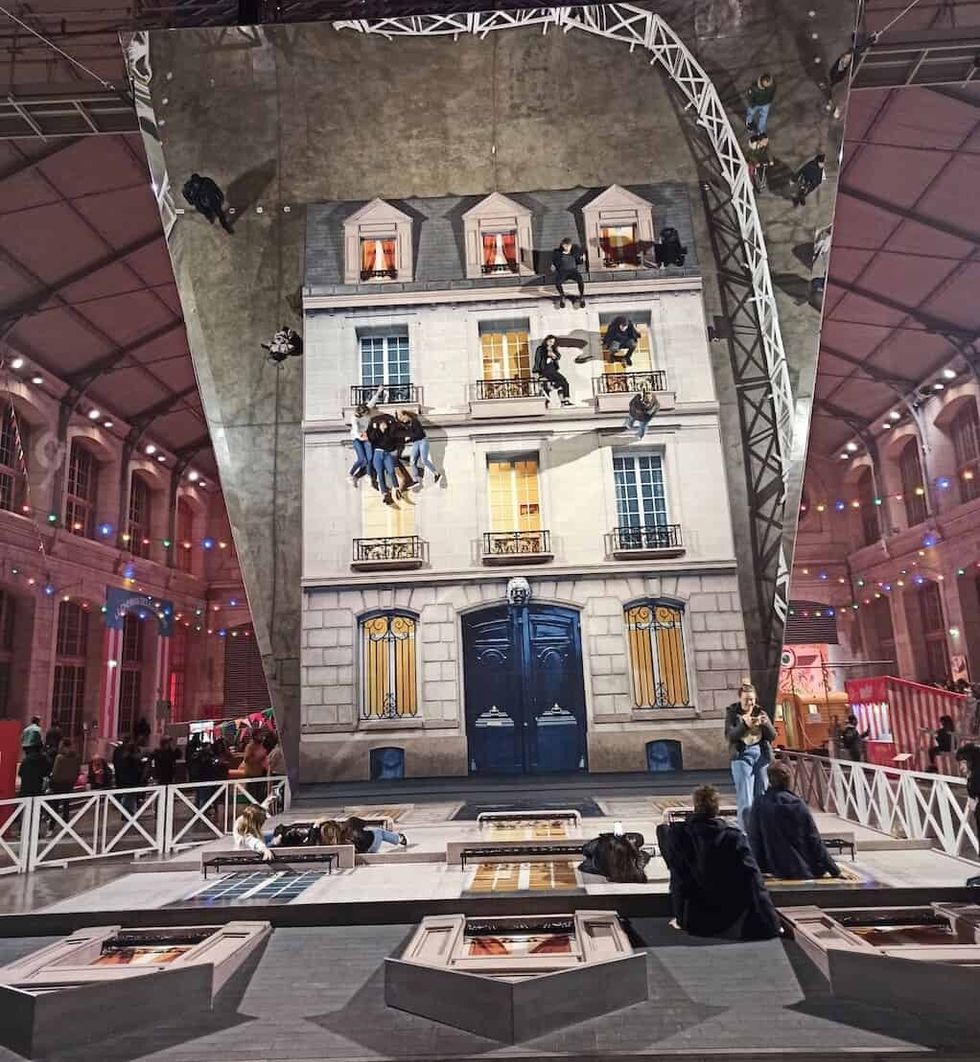 art installation at Le Centquatre