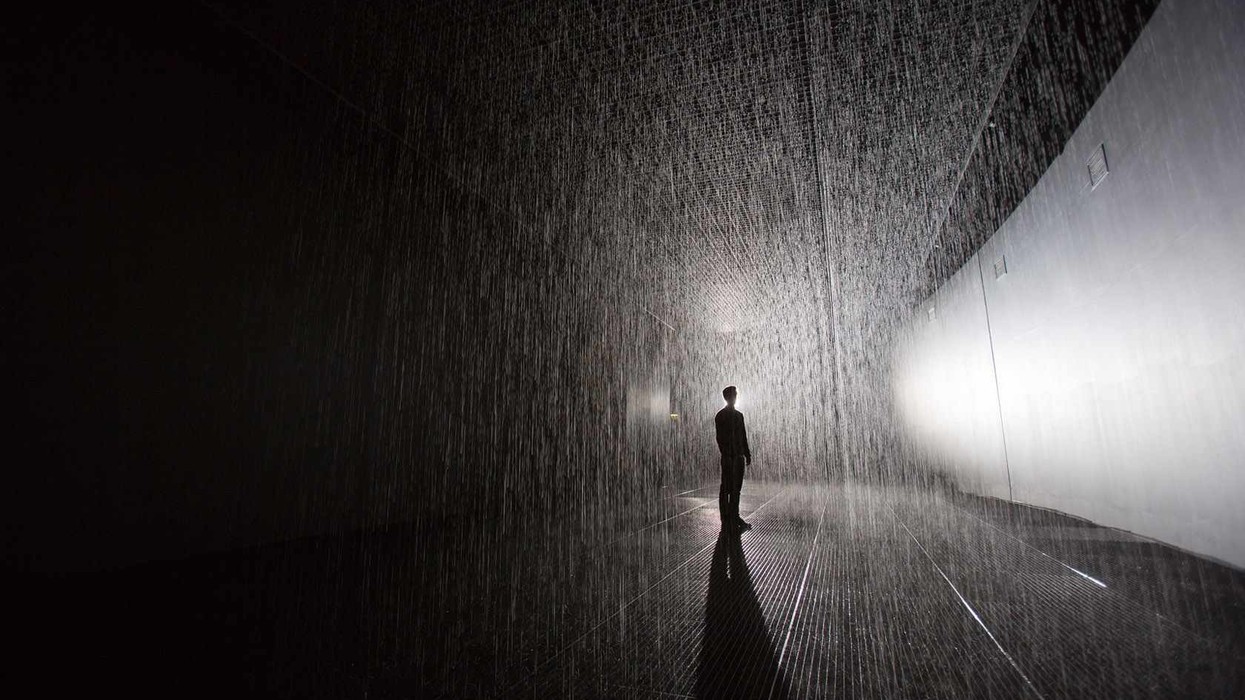 Artist warns of health risks as fake Rain Rooms spring up across China