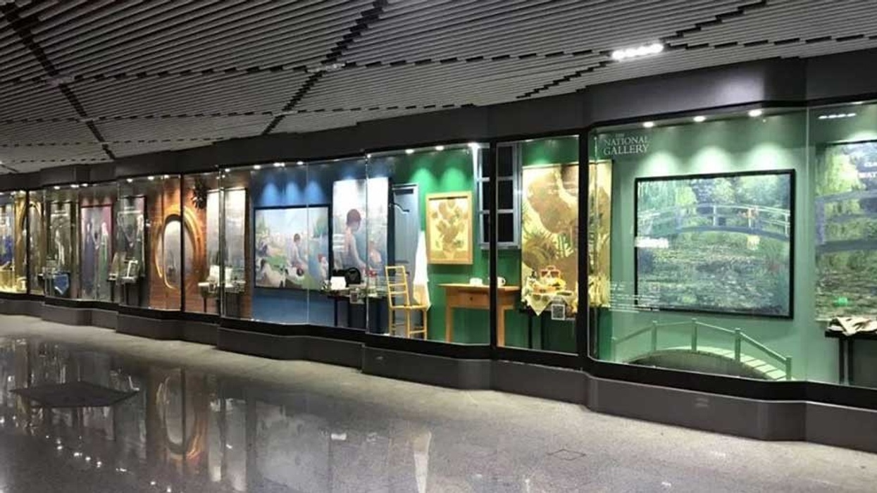 Artworks from the National Gallery at Shanghai Metro