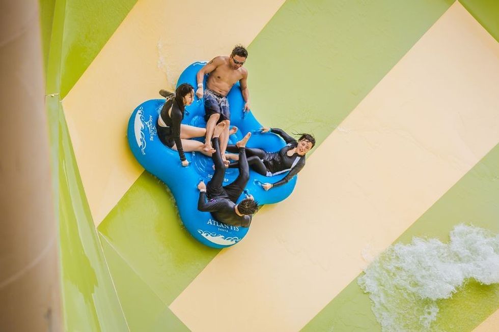 Atlantis-Sanya_TORNADO-24_TornadoWAVE-60_Aquaventure-Sanya