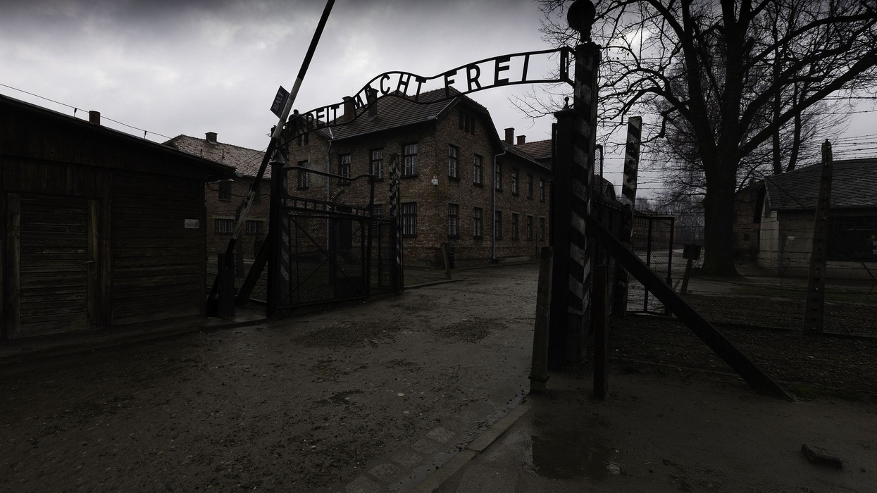 auschwitz memorial holocaust