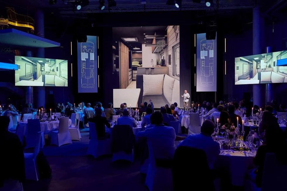 AV Stumpfl Niesman + Bischoff Vehicle Presentation