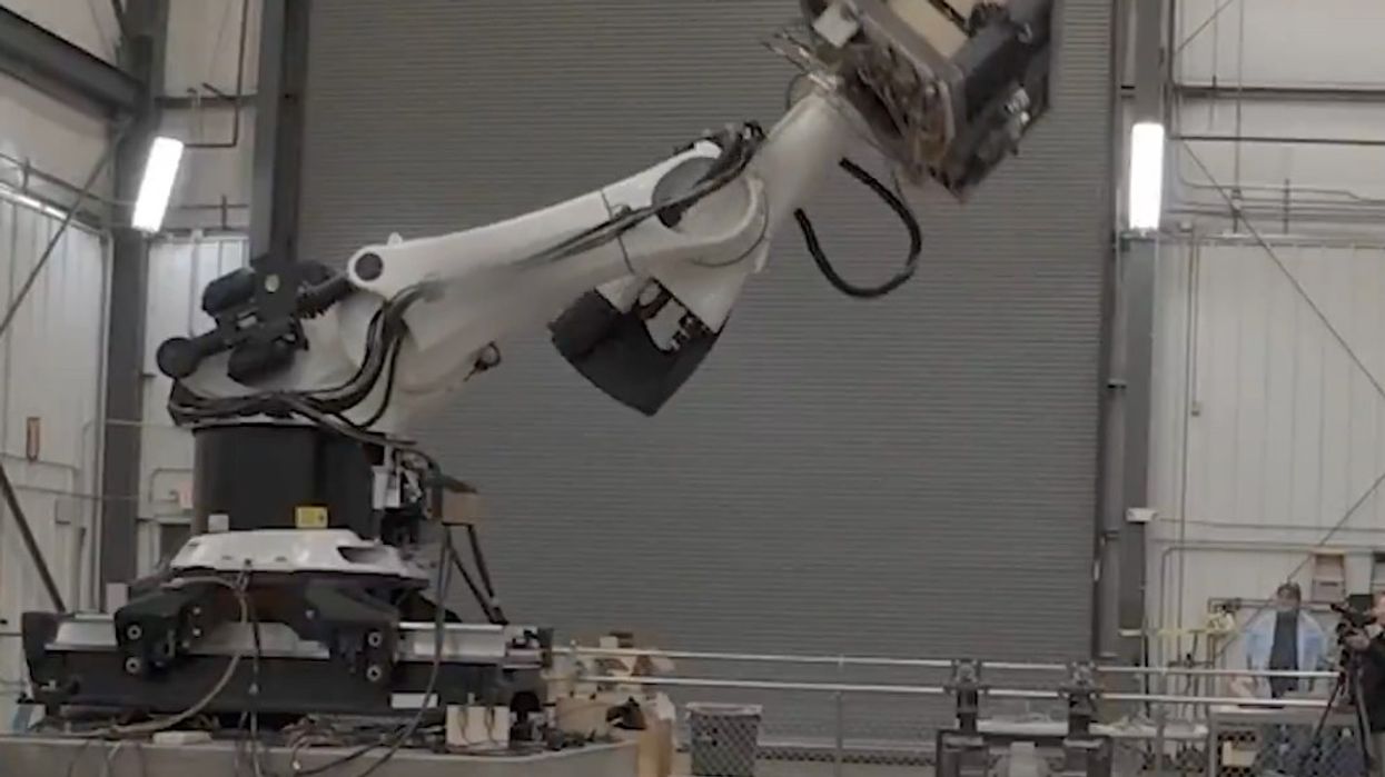 avengers campus robot arm