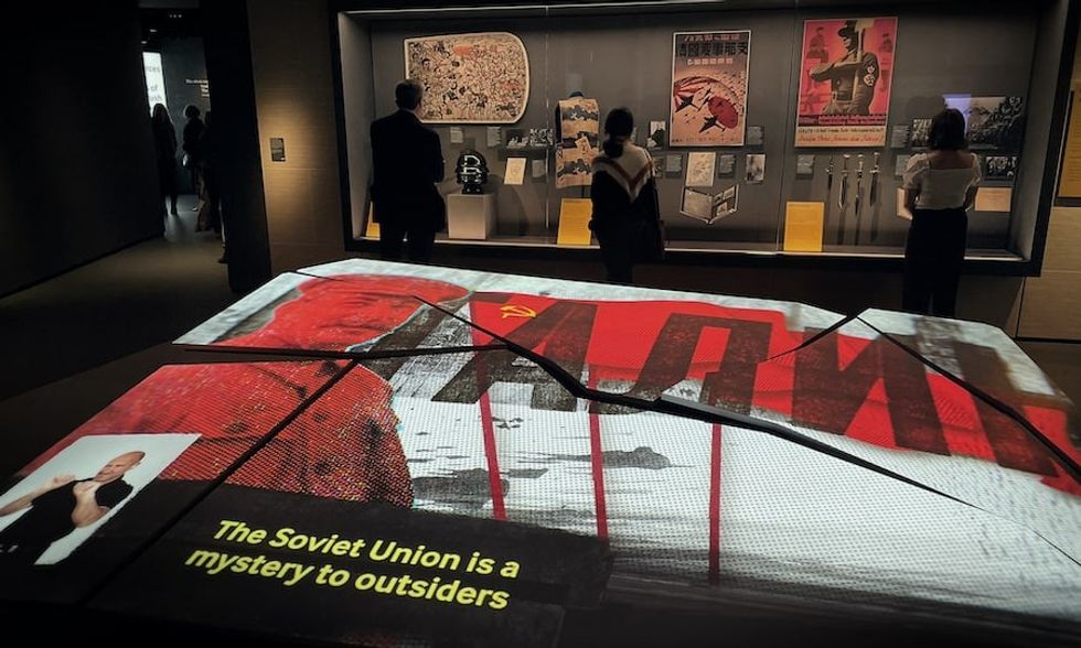 AY-PE IWM Introductory AV