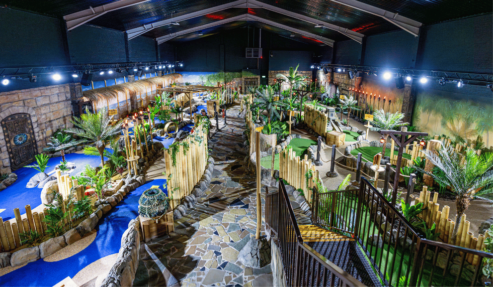 aztec indoor mini golf design - greenspan