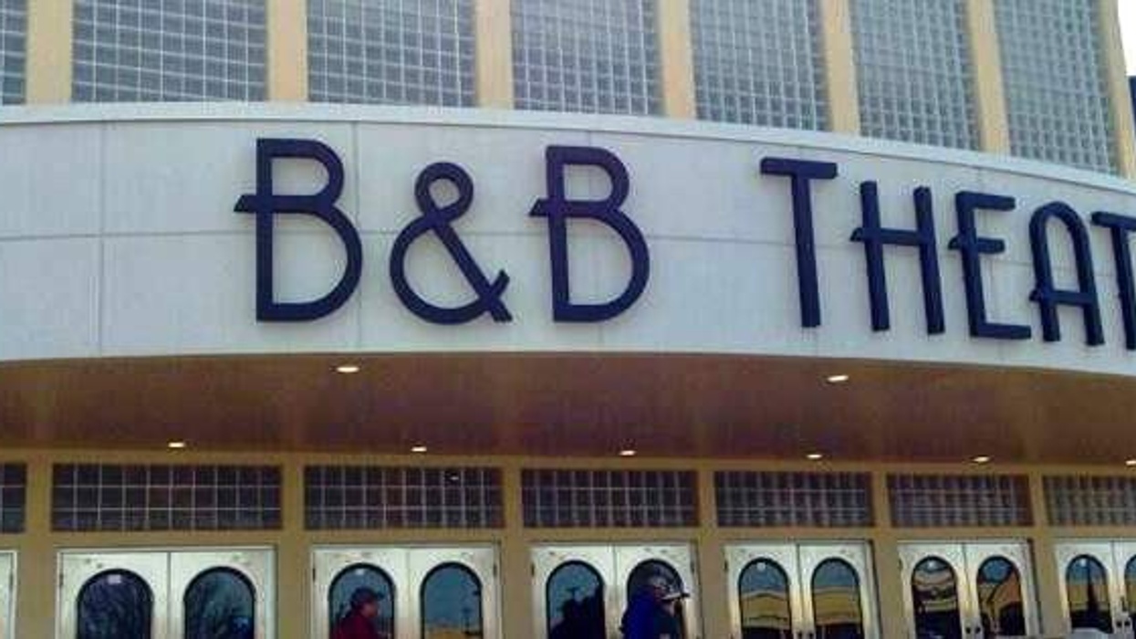 B&B theaters tulsa starworld 20 featuring mx4d technology