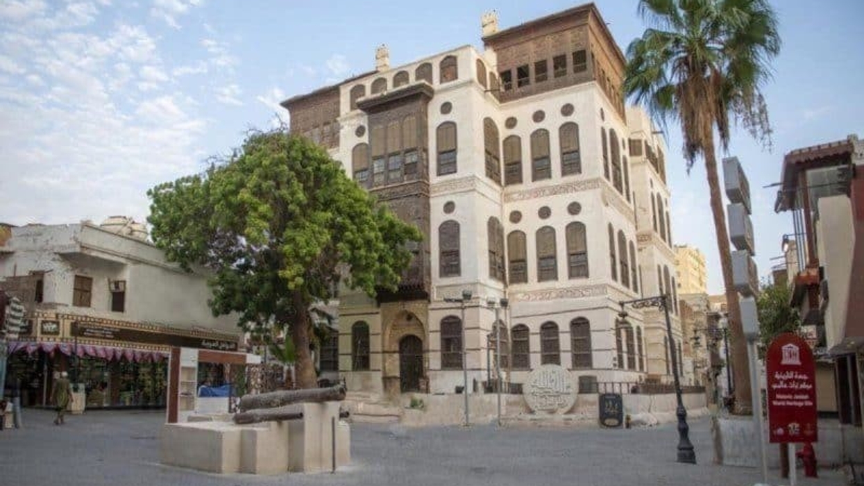 bab al bunt jeddah
