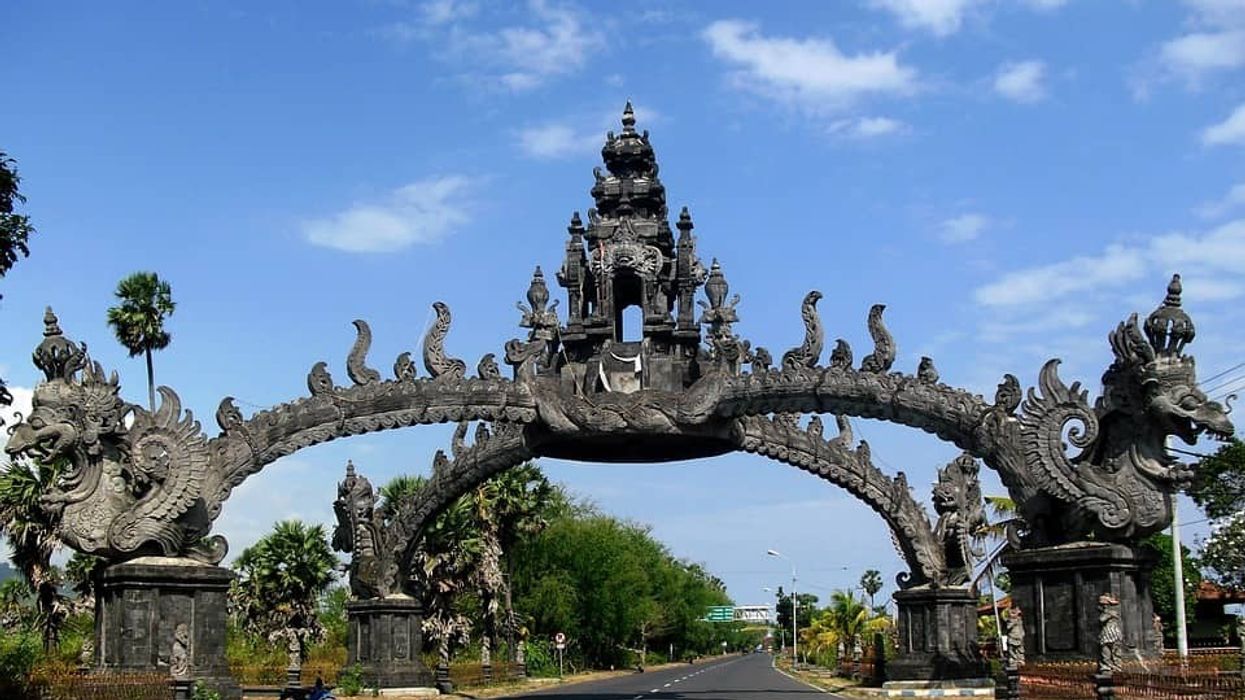 bali jembrana regency paramount theme park