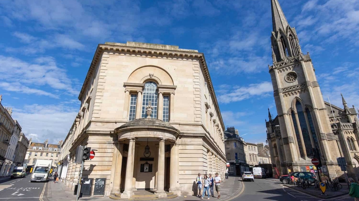 bath fashion museum