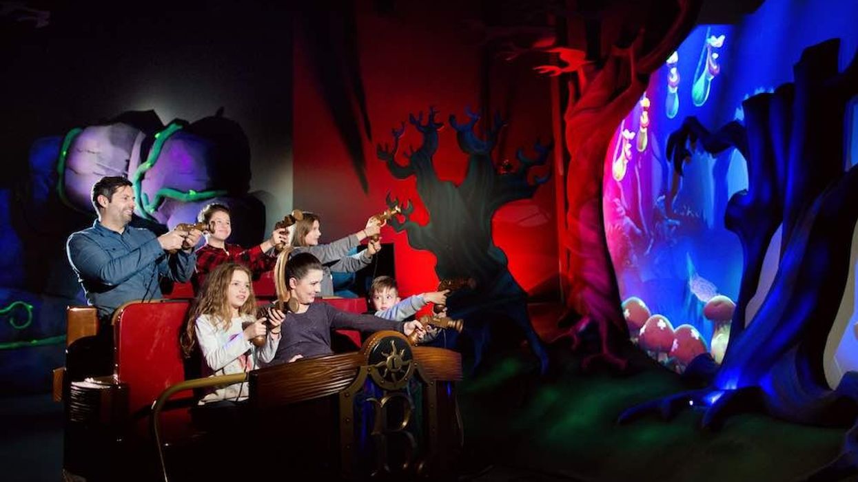 bazyliszek dark ride vehicle legendia