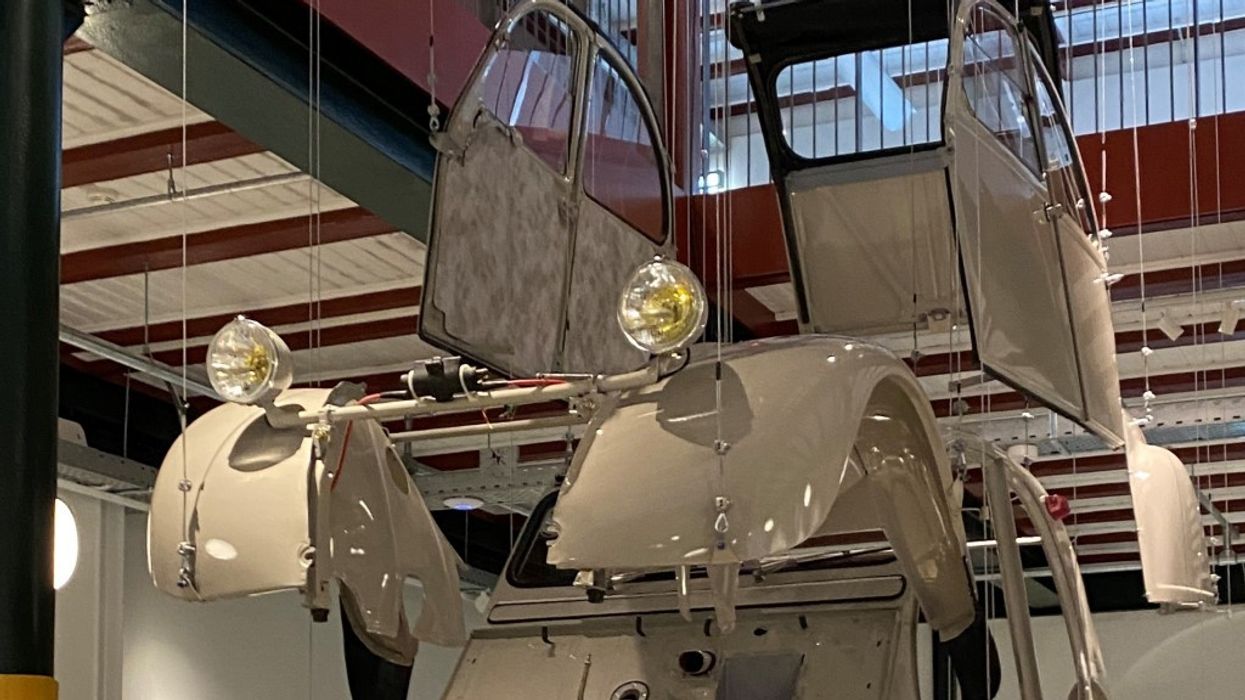 Beckhoff Automation drives classic car installation DETAIL copyright Kvorning ClassicCarHouse