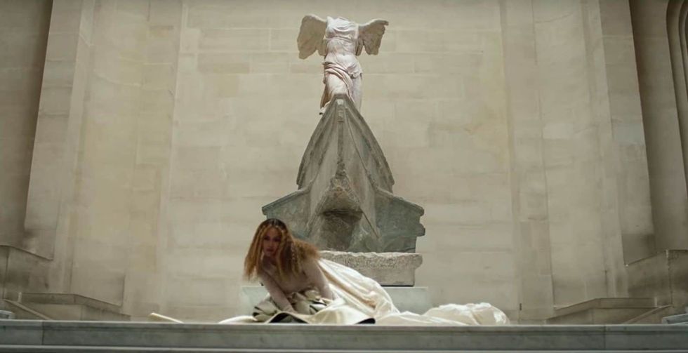 beyonce louvre apeshit video celebrity influencers