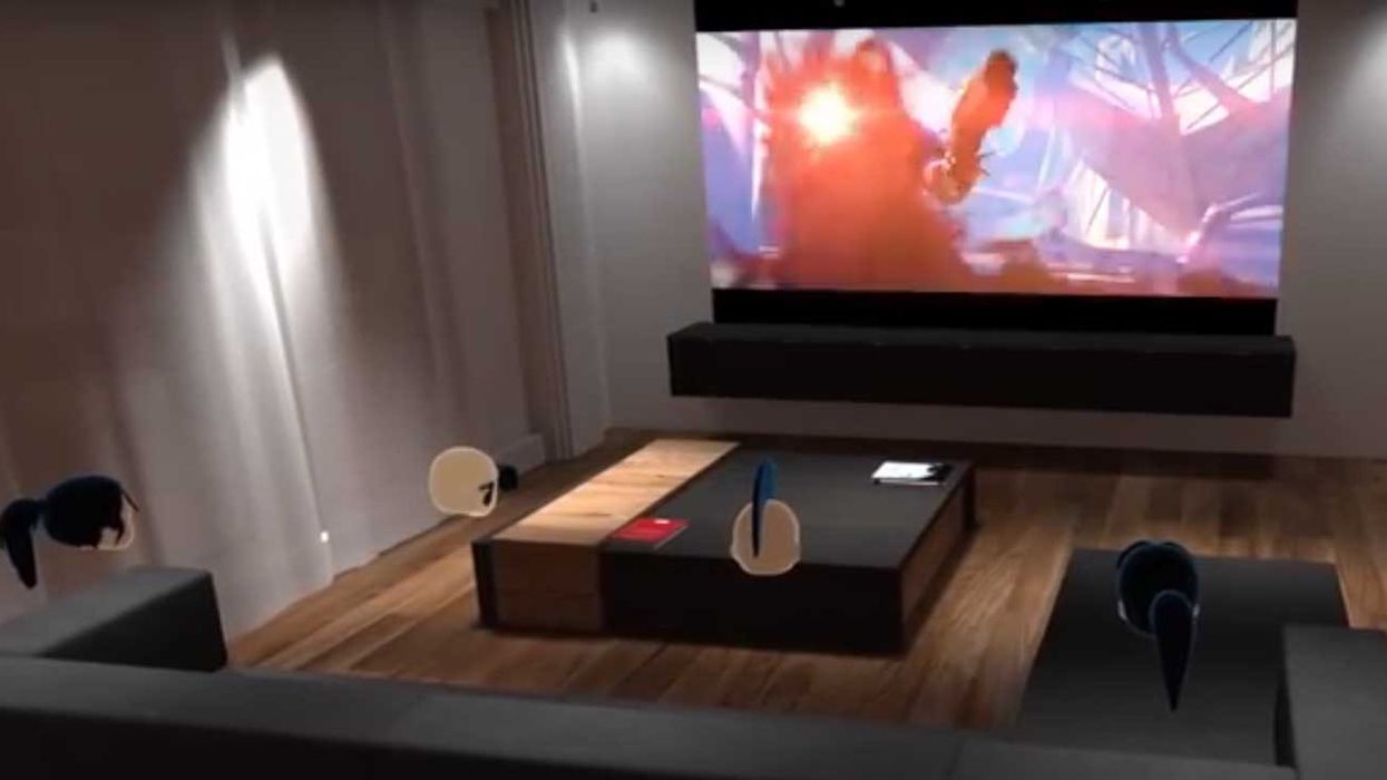 Bigscreen and paramount virtual cinema VR