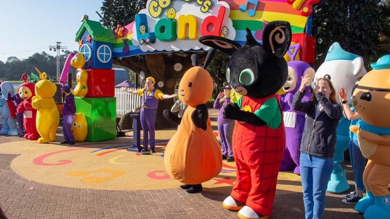 Bing and Flop_CBeebies Land Entrance