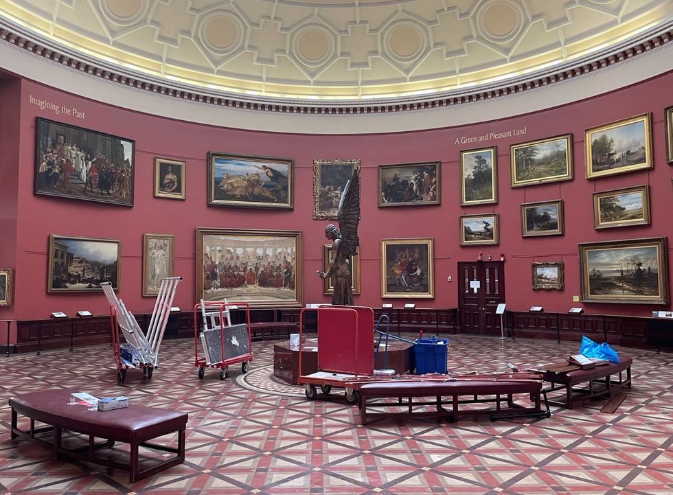birmingham museum round room