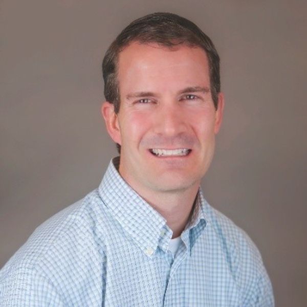 Bob Brennecke headshot