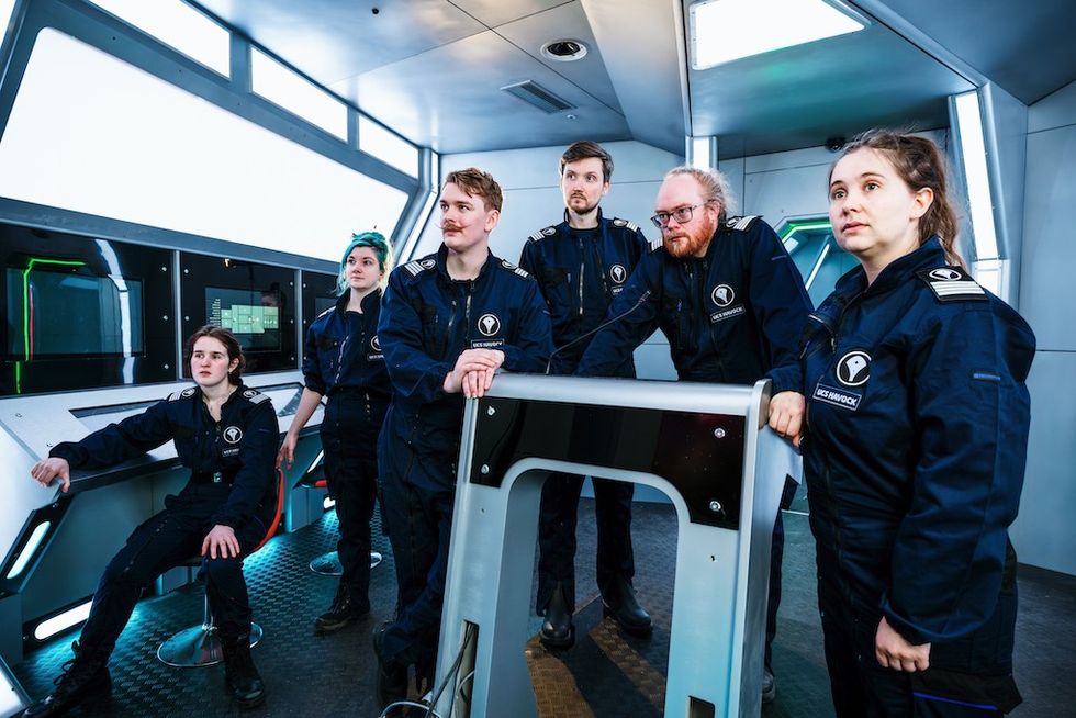 Bridge-Command-by-Parabolic-Theatre-c-Alex-Brenner