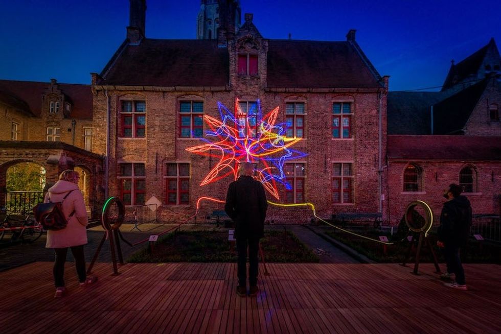 Bruges WinterGlow trail Painting with Light