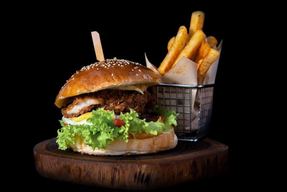 Burger competitive socialising