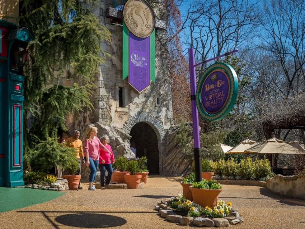 Busch Gardens Williamsburg Battle for Eire VR building exterior