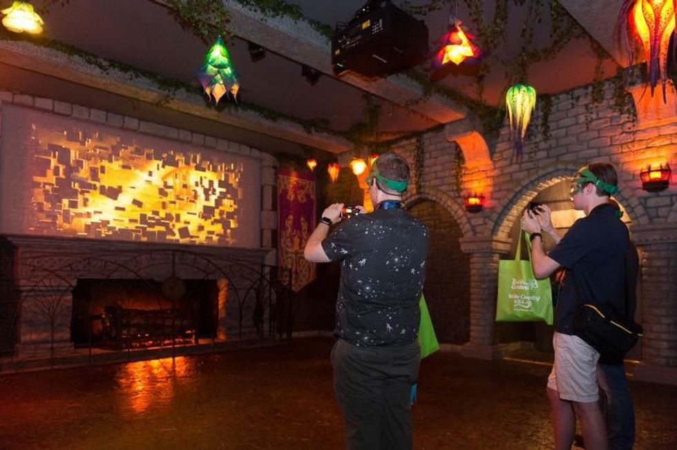 Busch Gardens Williamsburg Battle for Eire VR pre show