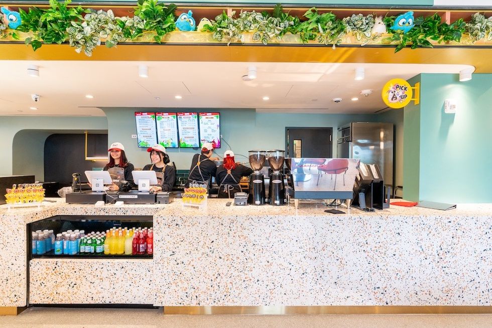 cafe iSwii by Angry Birds