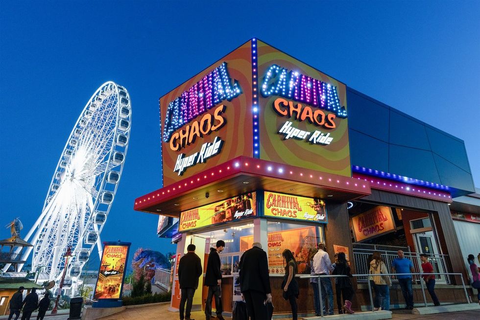 Carnival Chaos HyperRide Exterior